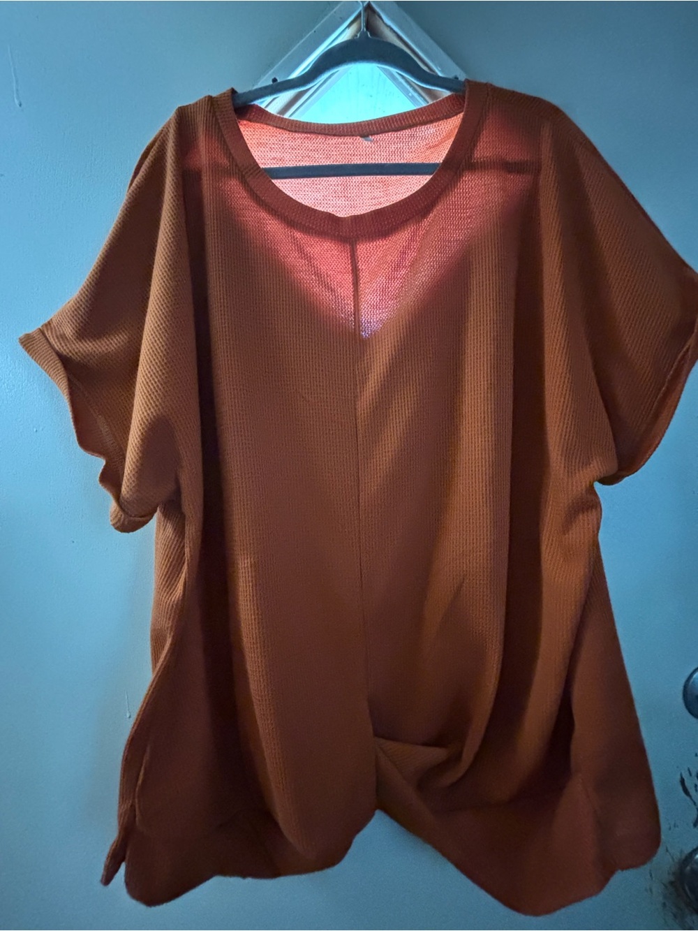 Relaxed Waffle Knit Short-Sleeve Women’s Top in Rust